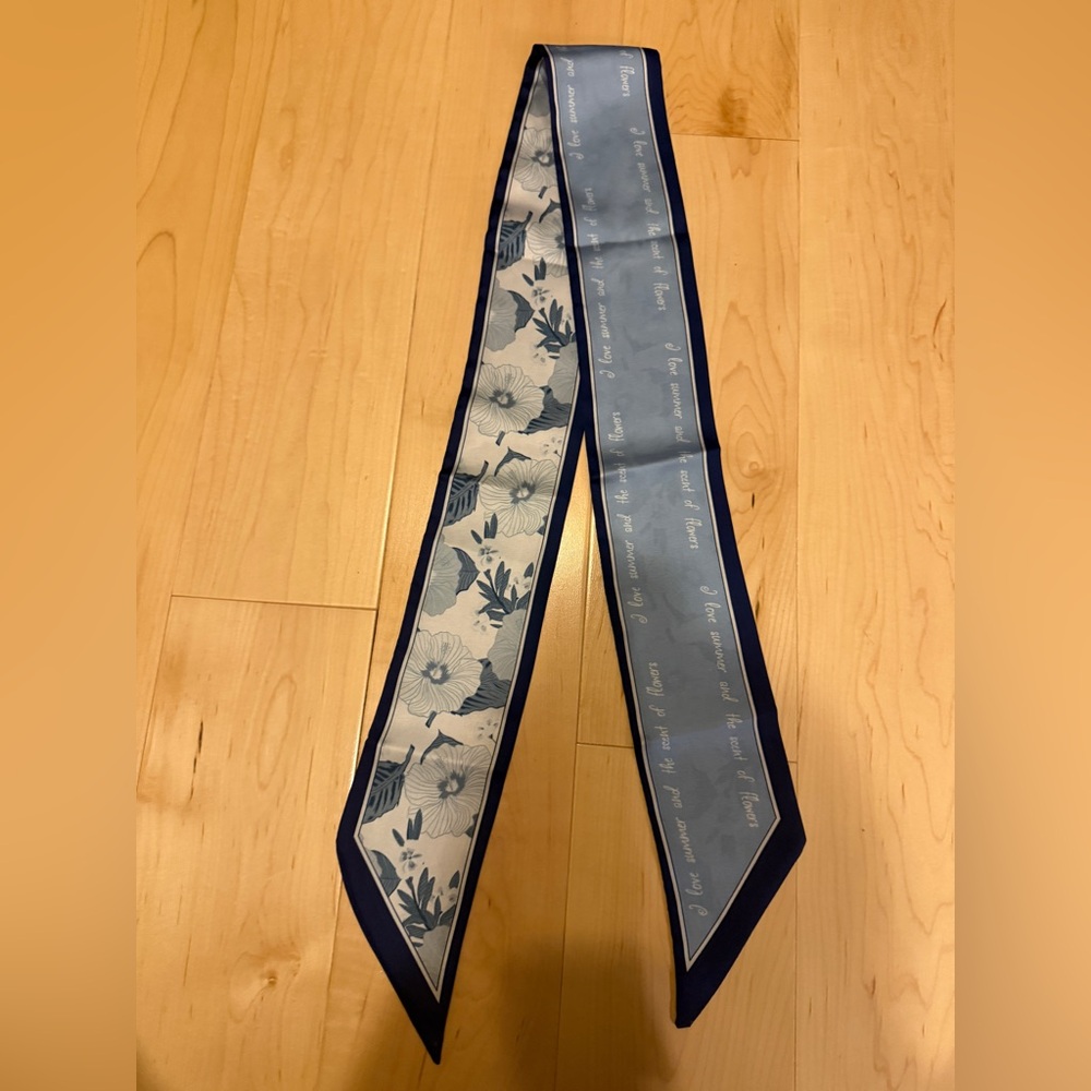 Navy and Cream Floral Skinny Scarf